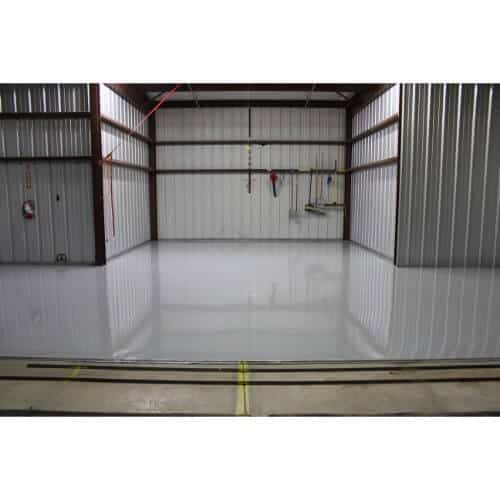 HANGAR FLOOR